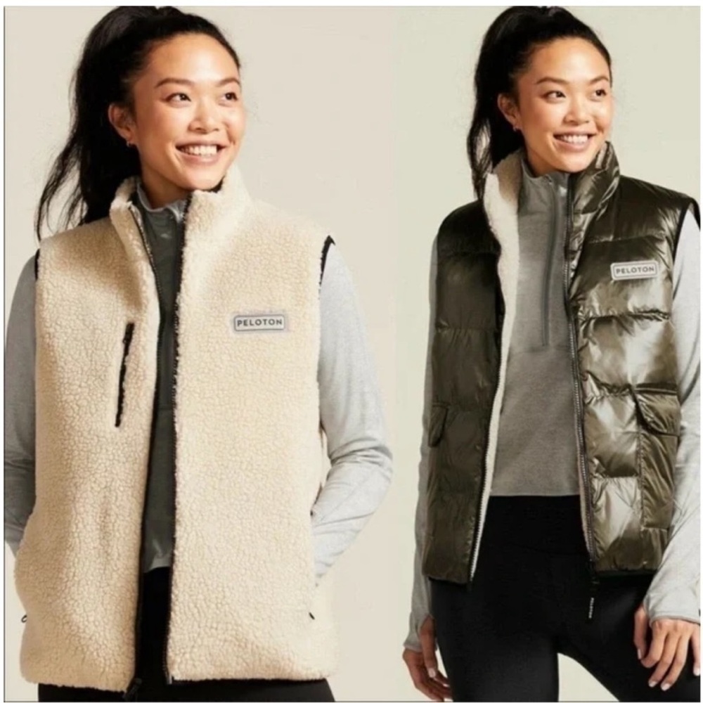 Peloton Cozy Fleece Reversible Vest Olive Green Cream Size XS